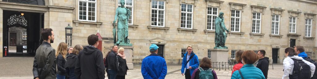 Sightseeing tour in Copenhagen about Hans Christian Andersen